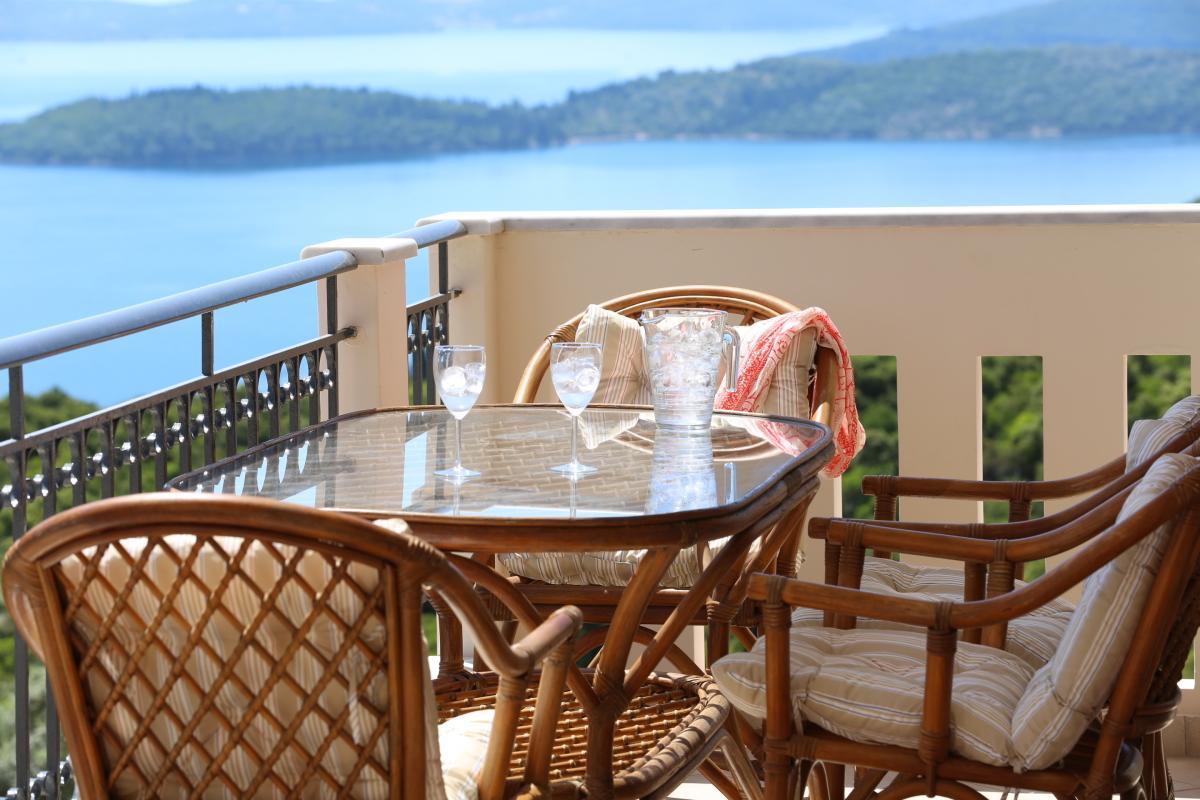 Villa Aeropi Nikiana Esterno foto